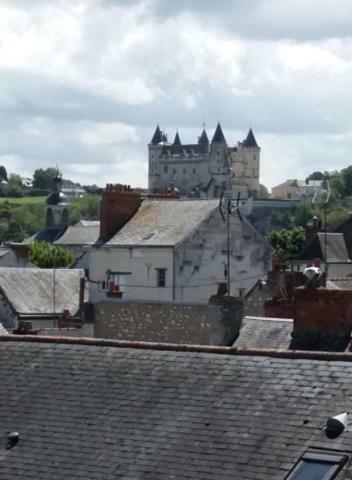 Appt 2Eme Etage Sur L'Ile De โซมูร์ ภายนอก รูปภาพ